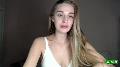 Snapshot of femkedejager chatting on May 2026 08:21:02 PM Femke online show from May 2026 08:21:02 PM