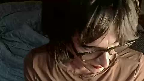 Snapshot of femme_mystique chatting on September 2025 10:15:01 PM femme_mystique online show from September 2025 10:15:01 PM