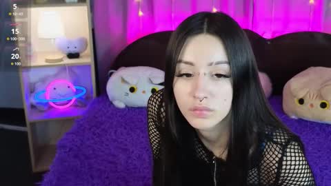 Fenilea online show from January 2026 08:45:01 PM