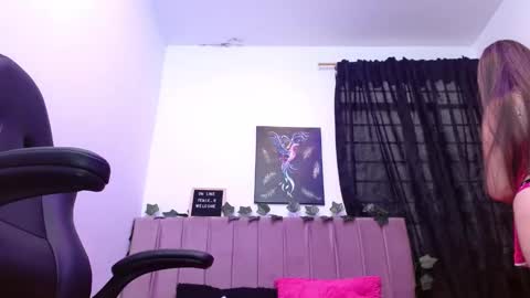 Snapshot of fenix_11_ chatting on January 2025 09:26:02 PM Alejandra online show from January 2025 09:26:02 PM