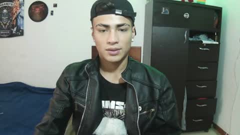 Snapshot of fenix_hardcock chatting on June 2026 04:27:02 PM Christian online show from June 2026 04:27:02 PM