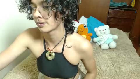 Snapshot of fenixmfx chatting on October 2025 07:51:01 PM Fenix online show from October 2025 07:51:01 PM