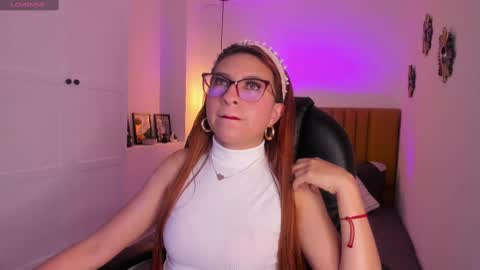 Snapshot of fer_angel_ chatting on January 2025 01:11:02 PM Fernanda online show from January 2025 01:11:02 PM