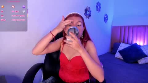 Snapshot of fer_angel_ chatting on February 2025 12:47:02 PM Fernanda online show from February 2025 12:47:02 PM