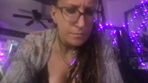 FeralLux33x online show from January 2026 06:16:01 AM