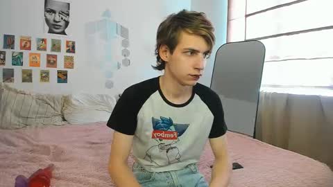 feralsyntax online show from March 2026 06:25:01 AM