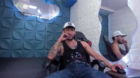 Snapshot of ferchodaniels chatting on February 2025 08:14:02 PM Daniel Fernando online show from February 2025 08:14:02 PM