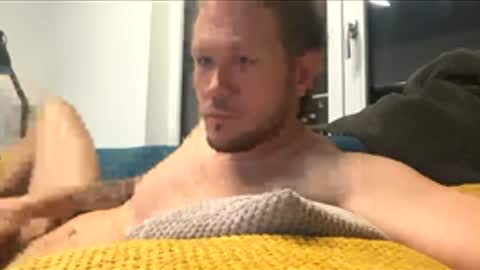 Snapshot of ferdl1988_1 chatting on March 2026 10:49:02 PM ferdl1988_1 online show from March 2026 10:49:02 PM