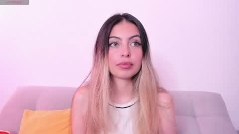 fernanda  online show from May 2026 04:17:02 PM