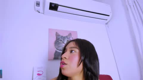 Fernanda online show from September 2025 07:15:01 PM