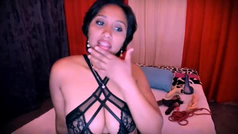 fernanda online show from February 2025 03:49:01 PM