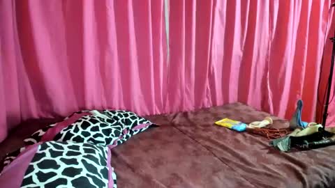 fernanda online show from September 2025 09:04:02 PM