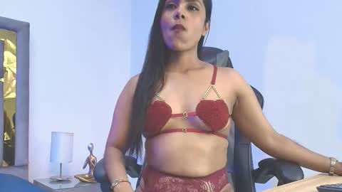 Fernandabrown s online show from March 2026 05:22:01 AM