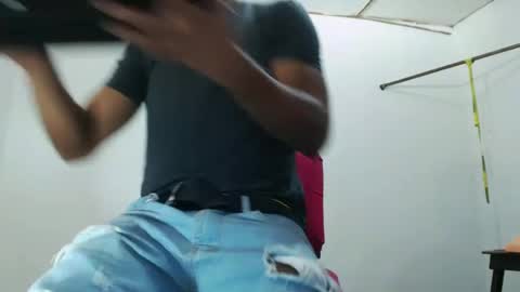 fernandez_latinblack online show from January 2025 03:02:01 AM