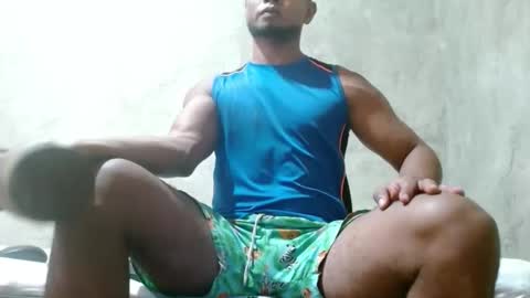 fernandez_latinblack online show from November 2025 12:59:02 PM