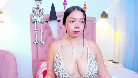 ferzaya online show from November 2025 12:37:02 PM