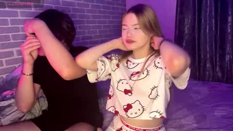 Snapshot of fetchingcouplee chatting on September 2025 03:34:02 PM Tina and Tomas online show from September 2025 03:34:02 PM