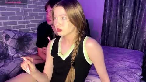 Snapshot of fetchingcouplee chatting on September 2025 02:11:01 PM Tina and Tomas online show from September 2025 02:11:01 PM