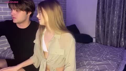 Snapshot of fetchingcouplee chatting on October 2025 02:04:01 PM Tina and Tomas online show from October 2025 02:04:01 PM