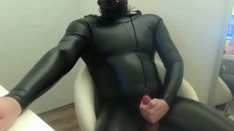 LauraWhy online show from January 2026 08:52:01 AM