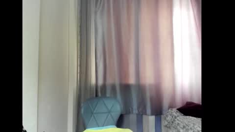 Snapshot of fey_bb chatting on February 2025 08:29:02 AM Milana online show from February 2025 08:29:02 AM