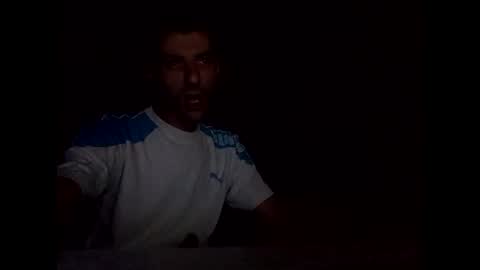 Raised in 90s online show from November 2025 09:50:02 PM