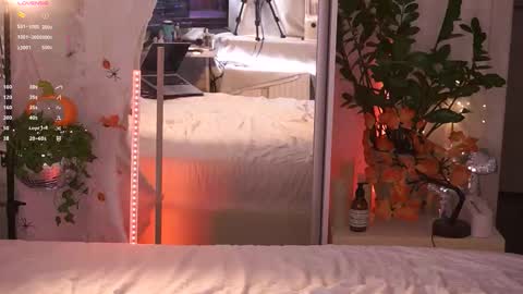 Snapshot of ffoxyflame chatting on October 2025 10:54:02 PM -- stay in touch with me online show from October 2025 10:54:02 PM