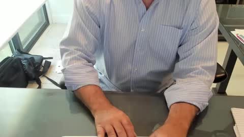 Snapshot of fhetzl chatting on October 2025 09:48:01 PM fhetzl online show from October 2025 09:48:01 PM