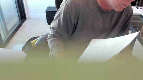 Snapshot of fhetzl chatting on November 2025 10:41:02 PM fhetzl online show from November 2025 10:41:02 PM