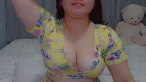 fhwilloughbyxx online show from April 2026 09:51:02 PM