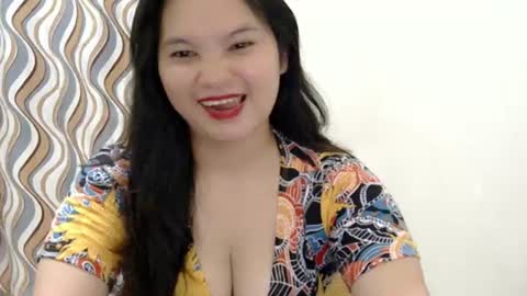 Snapshot of fhwilloughbyxx chatting on June 2026 06:19:02 PM fhwilloughbyxx online show from June 2026 06:19:02 PM