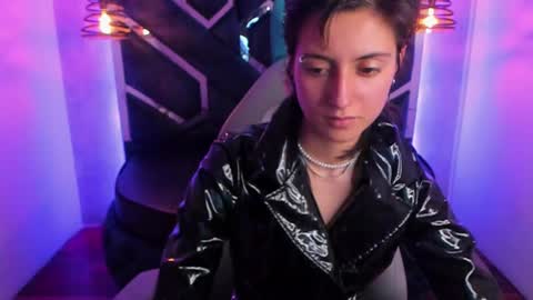   online show from December 2024 03:55:02 PM