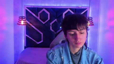   online show from December 2024 11:55:01 AM