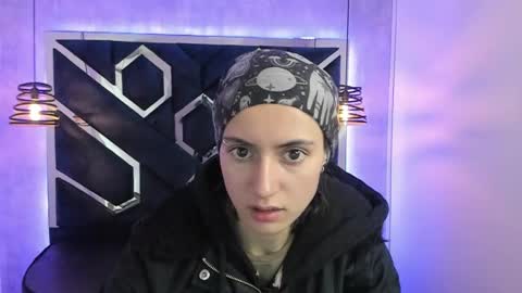   online show from January 2025 02:52:01 PM
