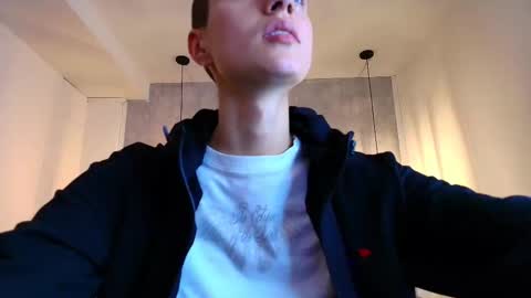   online show from October 2025 07:14:01 PM