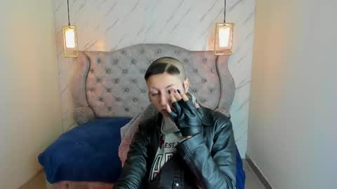 Snapshot of fieramadame chatting on May 2026 12:23:02 PM online show from May 2026 12:23:02 PM