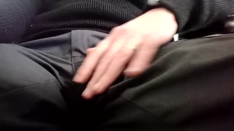 fifi010203 online show from December 2024 12:01:02 PM