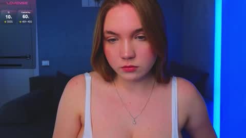 Snapshot of fififlower chatting on March 2026 04:24:01 PM Rebecca online show from March 2026 04:24:01 PM