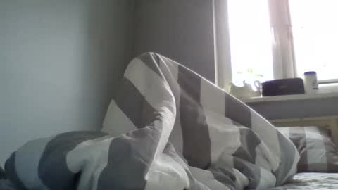 Snapshot of filipek757 chatting on December 2024 10:33:02 AM filipek757 online show from December 2024 10:33:02 AM