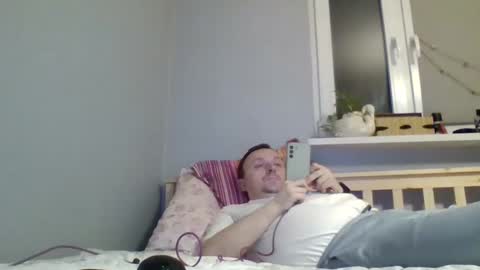 Snapshot of filipek757 chatting on January 2025 03:58:02 PM filipek757 online show from January 2025 03:58:02 PM