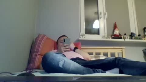 Snapshot of filipek757 chatting on February 2025 06:43:02 PM filipek757 online show from February 2025 06:43:02 PM