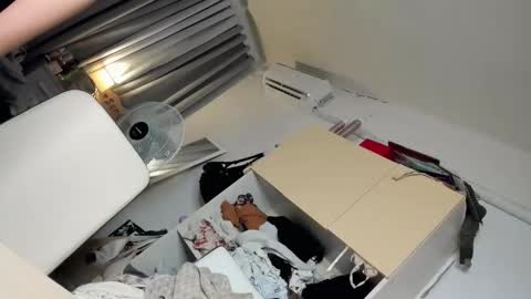 Sandy online show from October 2025 08:12:01 AM