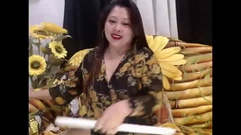 Yhen online show from June 2026 09:53:02 PM