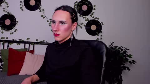 Honey Ill be waiting for you Tue Wed Thu Fri Sat Sun 10am-5pm online show from February 2025 03:07:01 PM