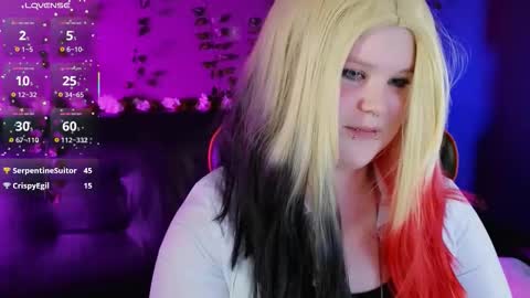 Snapshot of fillisfire chatting on October 2025 04:37:01 PM - online show from October 2025 04:37:01 PM