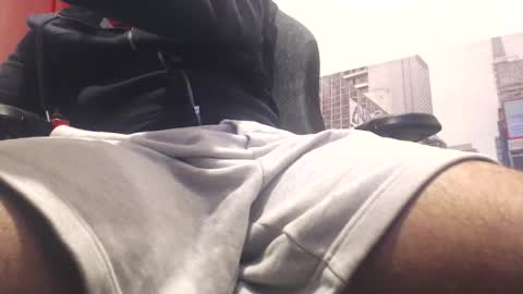 filouxx70 online show from October 2025 05:13:01 PM