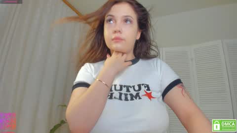 Snapshot of final_fantase chatting on January 2025 10:17:02 PM Kira gift fo joining the fan club -- personal telegram hot photo online show from January 2025 10:17:02 PM