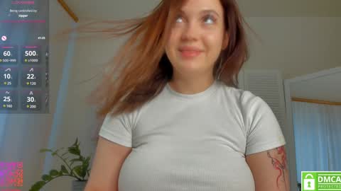 Snapshot of final_fantase chatting on January 2025 06:17:01 AM Kira gift fo joining the fan club -- personal telegram hot photo online show from January 2025 06:17:01 AM