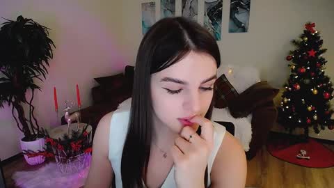 Snapshot of finalaccord chatting on January 2025 03:31:02 PM Amanda online show from January 2025 03:31:02 PM