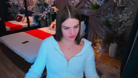 Snapshot of finalaccord chatting on January 2025 04:28:02 PM Amanda online show from January 2025 04:28:02 PM